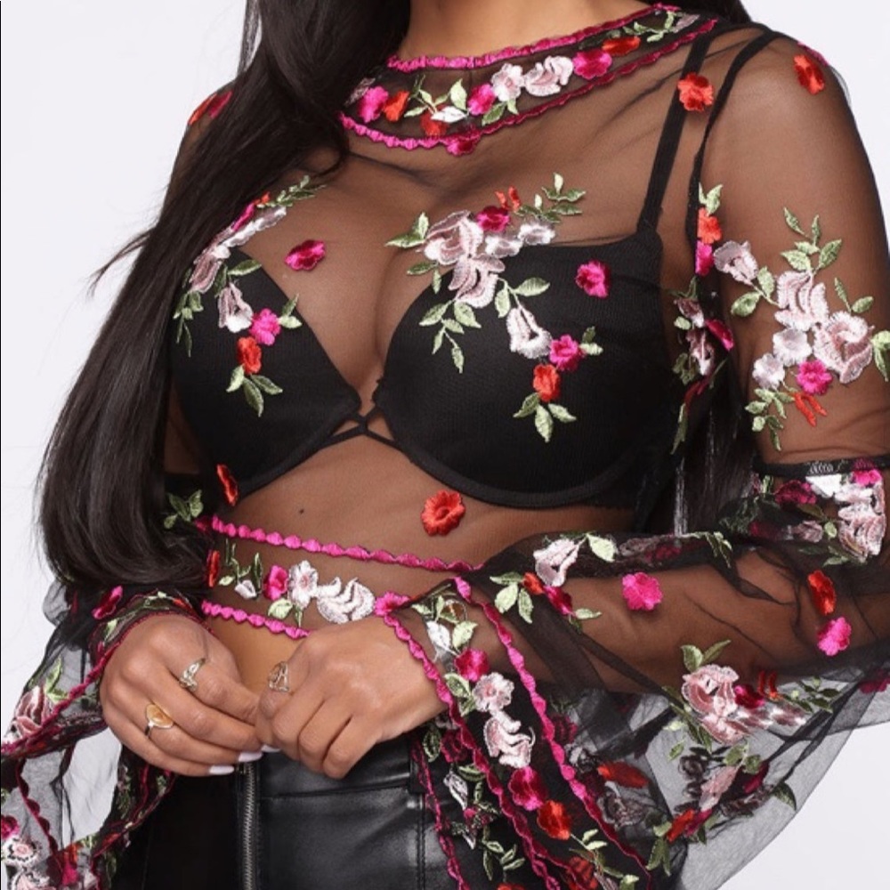 Floral Mesh Too